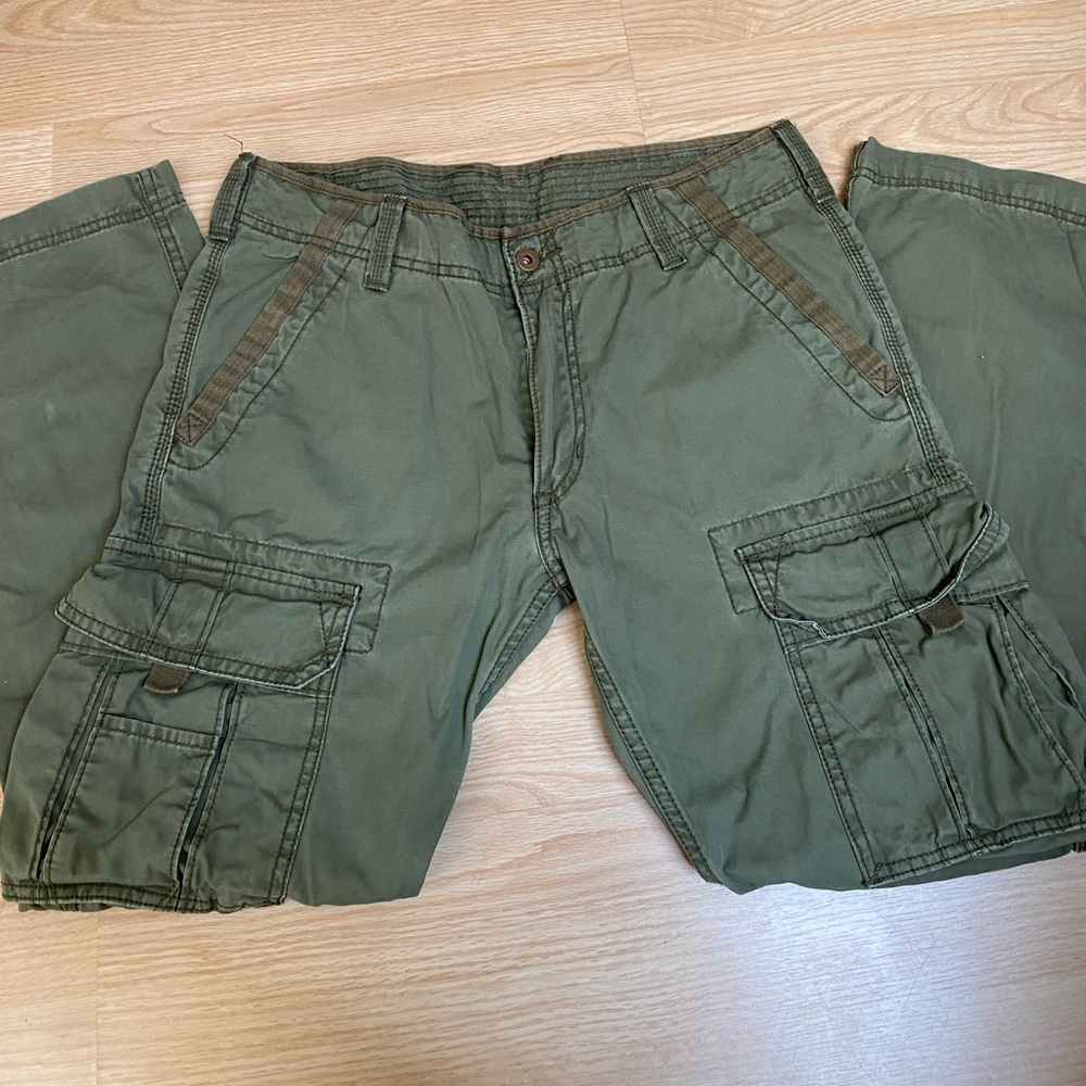 Levi’s cargo pants men’s 31 x 30